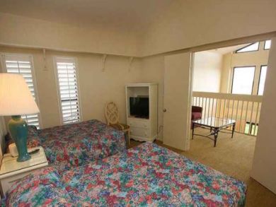 Bedroom with Two Queen Beds
